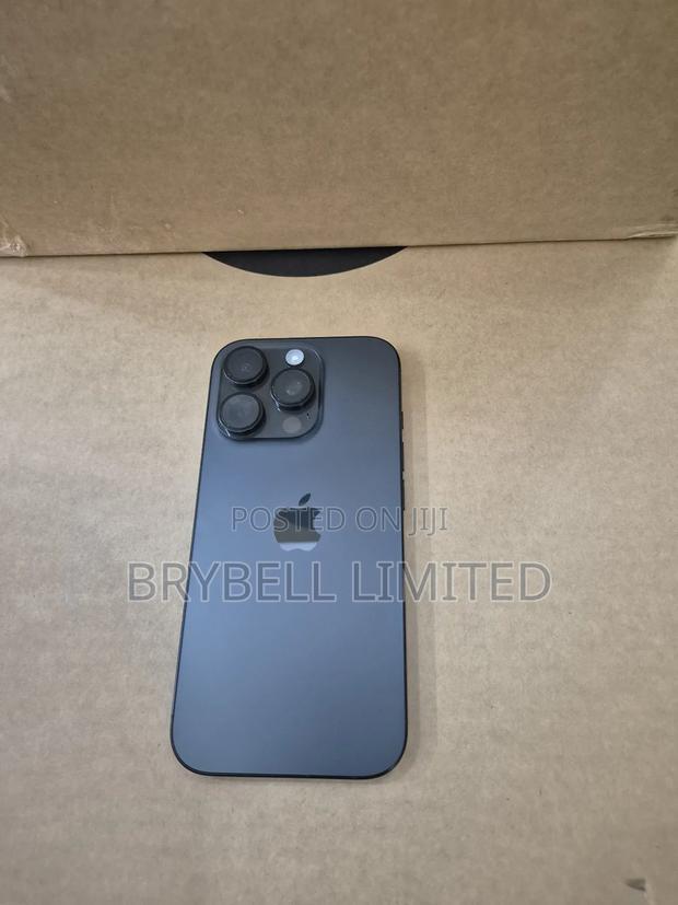 Apple iPhone 16 Pro 256 GB Black - thumbnail 7