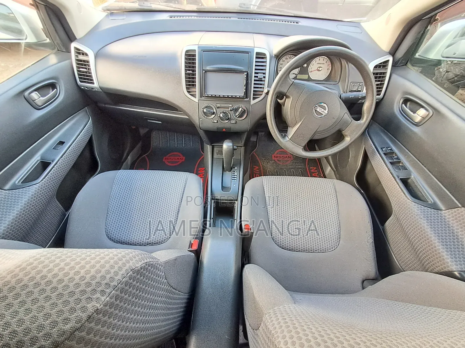 Nissan Wingroad 2009 Silver