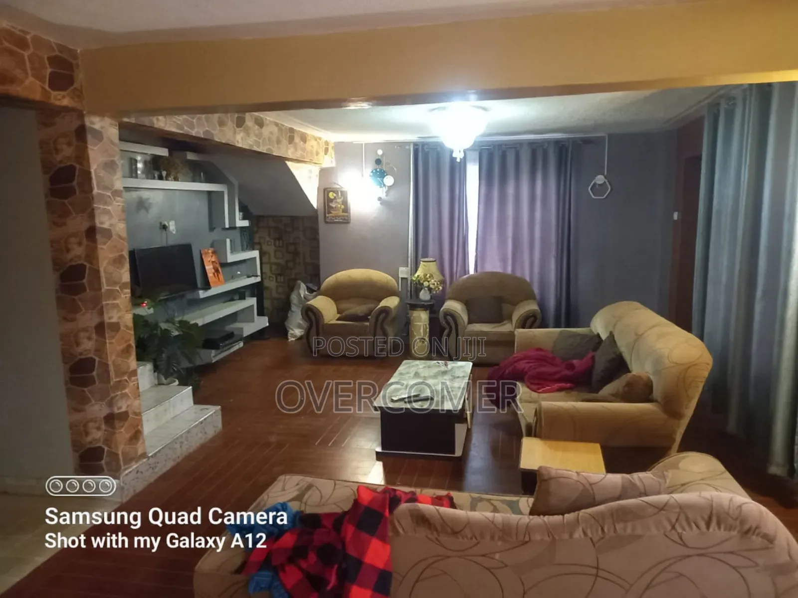 Furnished 4bdrm House in Kenyatta Road / Theta  for sale