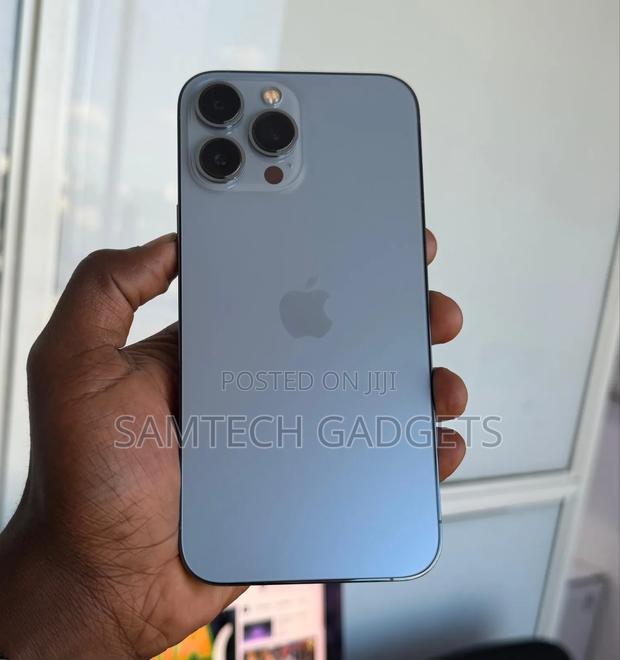 Apple iPhone 13 Pro Max 128 GB Blue - main view