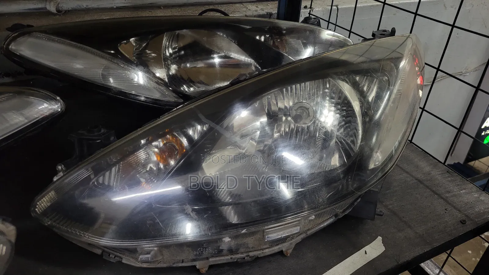 Mazda Demio 2008 Headlight