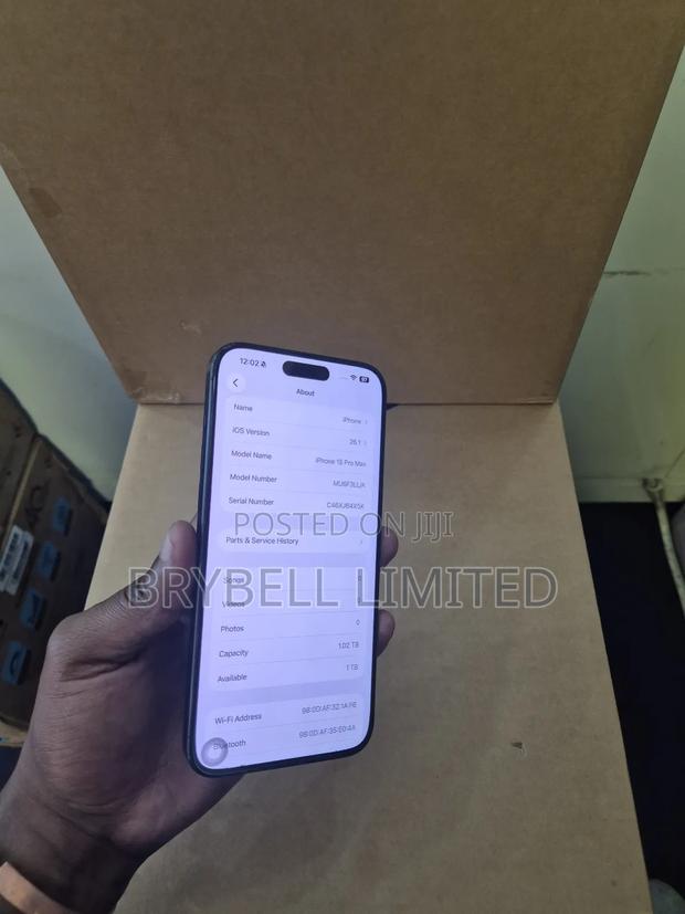 Apple iPhone 15 Pro Max 1 TB Gold - thumbnail 5