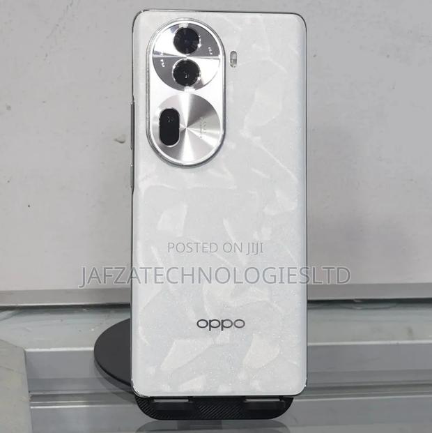Oppo Reno11 Pro (China) 512 GB White - main view
