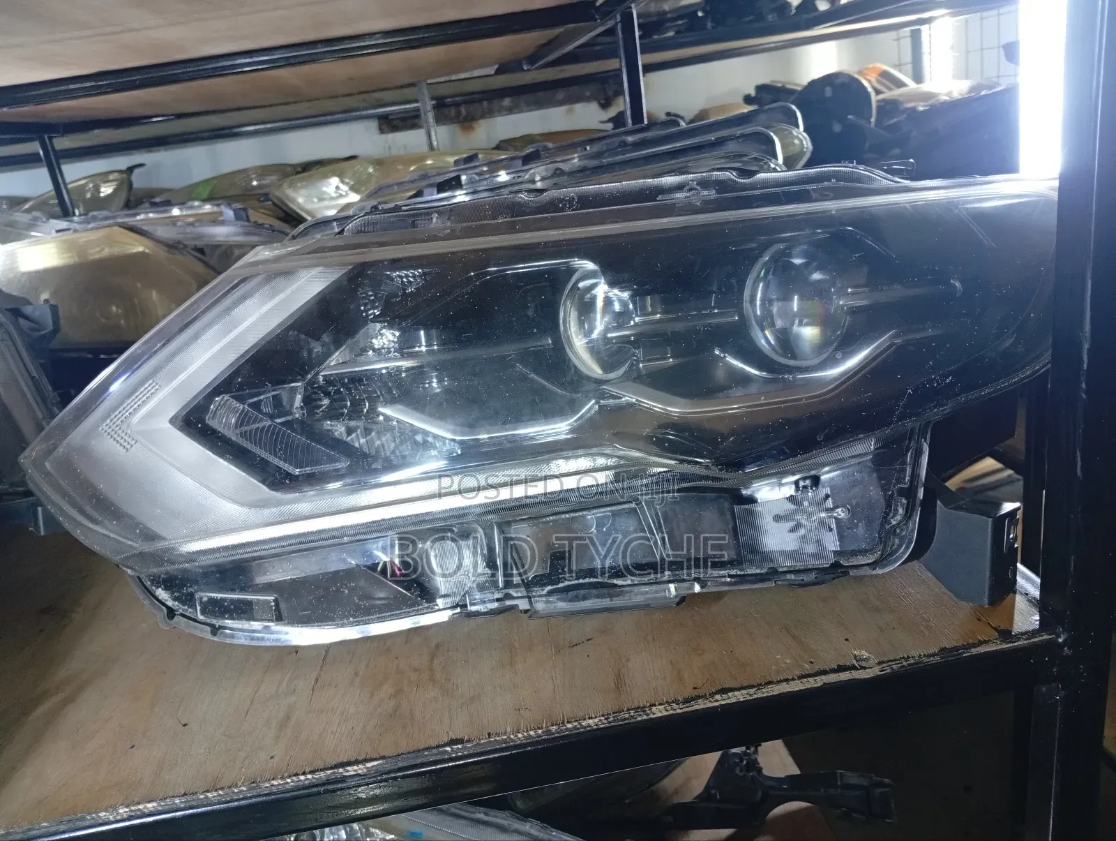 Xtrail Nt32 Headlight
