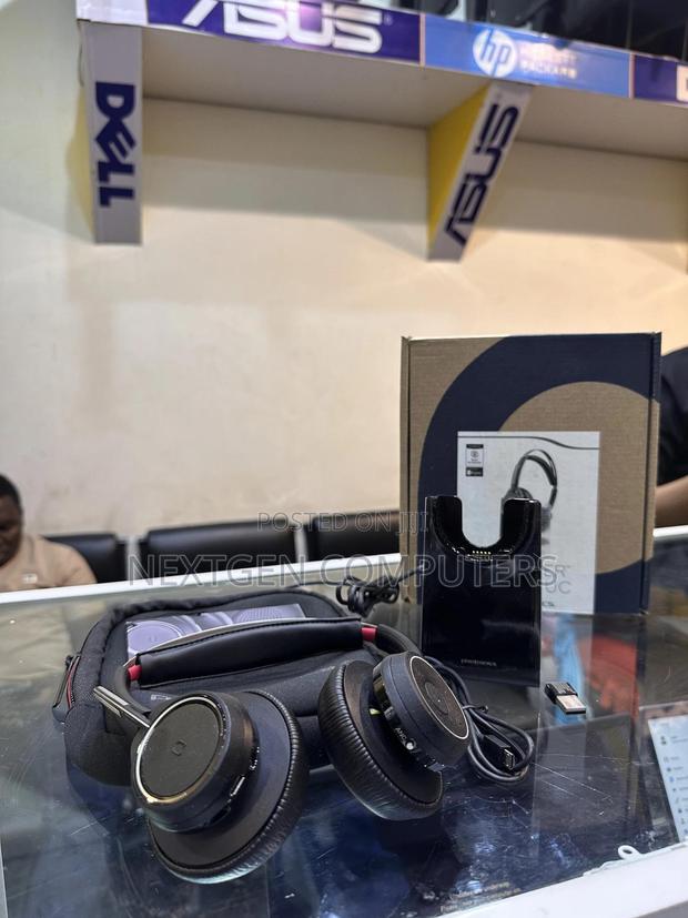 Plantronics - Poly Voyager Focus B825-M Bluetooth Headset W/Stand - thumbnail 3