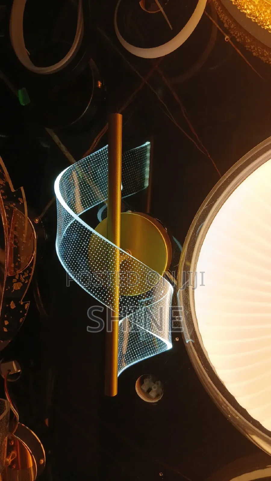 Modern Spiral Wall Light
