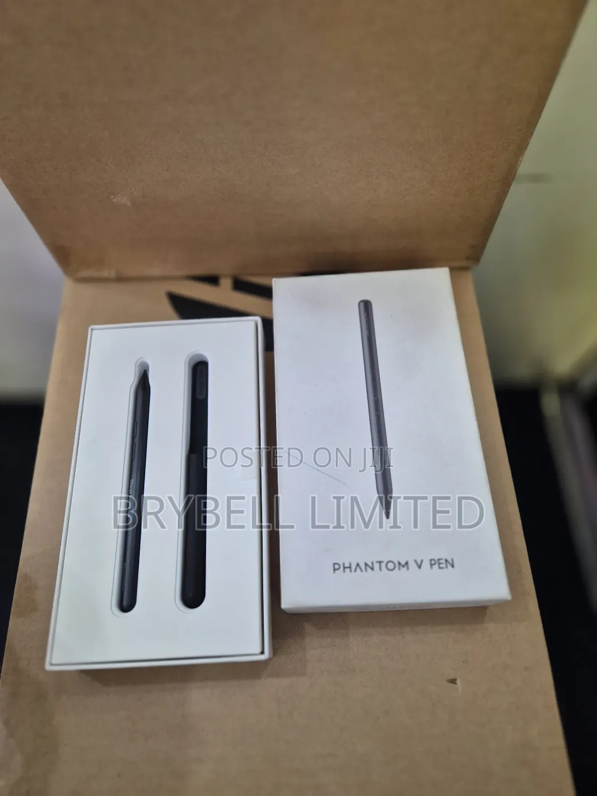 Tecno Phatom v Pen Brand New
