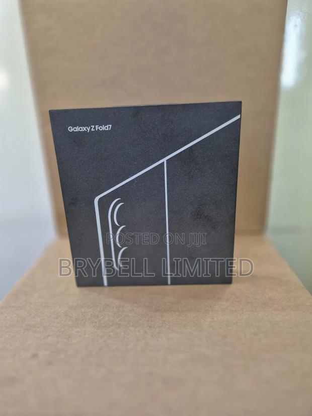 New Samsung Galaxy Z Fold7 256 GB Blue - thumbnail 3