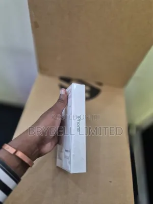New Apple iPhone 11 128 GB Green