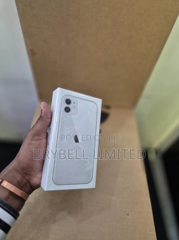 New Apple iPhone 11 128 GB White - thumbnail 3