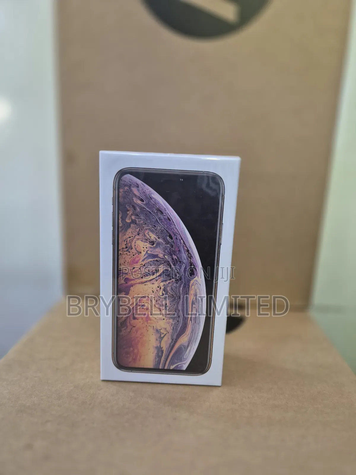 New Apple iPhone XS Max 256 GB Gold