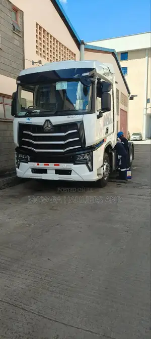 Trailers Trucks Avaliable for Transport. Containers Within Nairobi