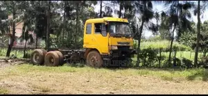 Trailers Trucks Avaliable for Transport. Containers Within Nairobi