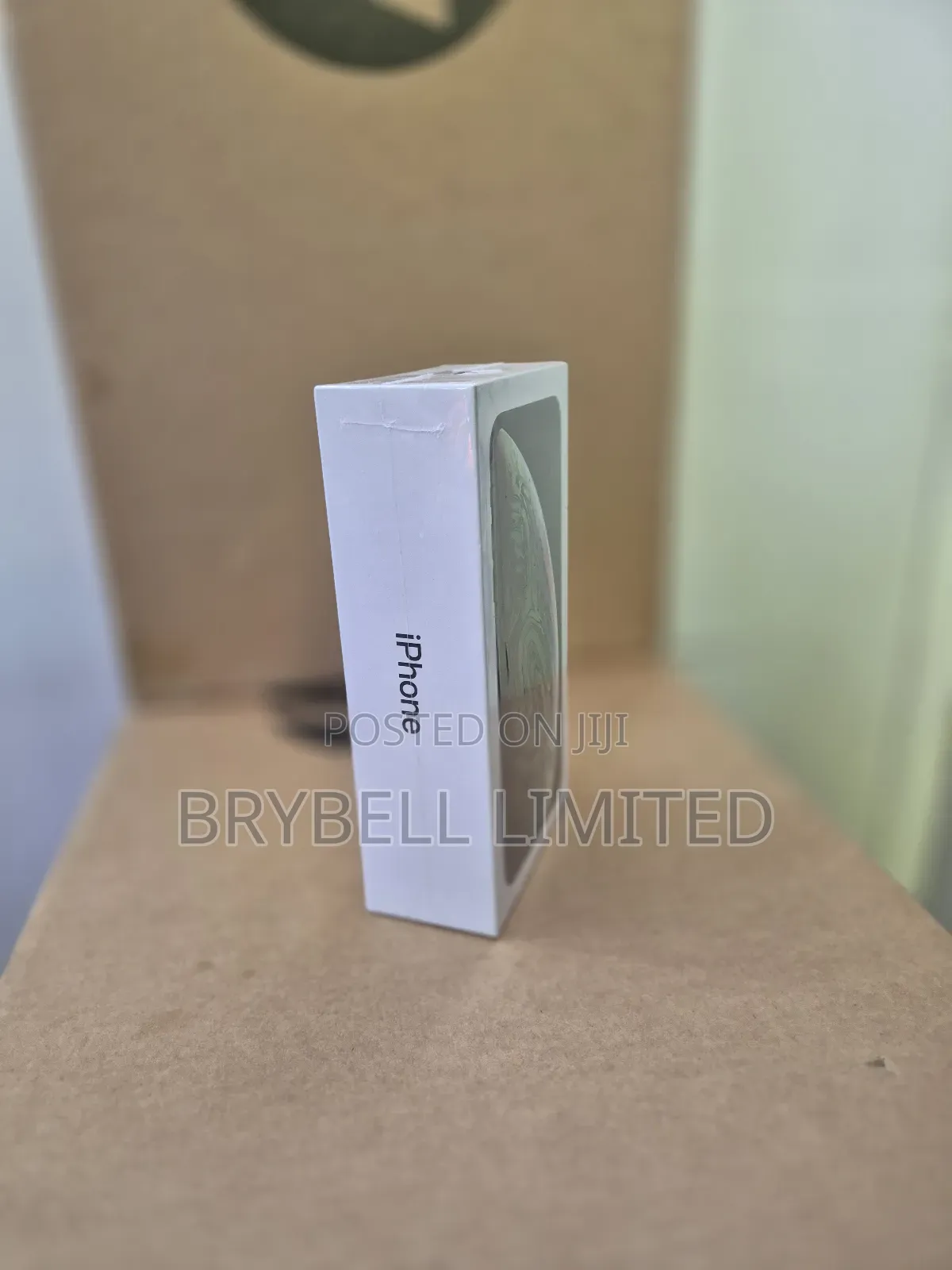 New Apple iPhone XS Max 256 GB Gray