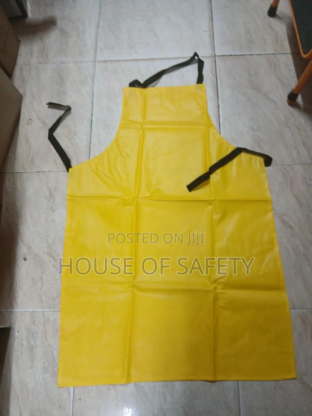 Ultimate PVC Waterproof Aprons - thumbnail 3