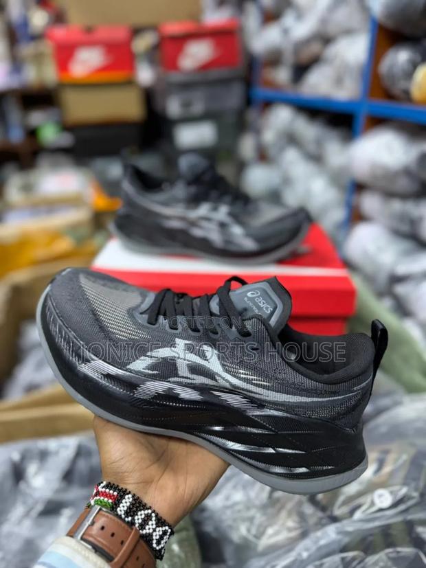 Asics Superblast Runners Shoes - thumbnail 3