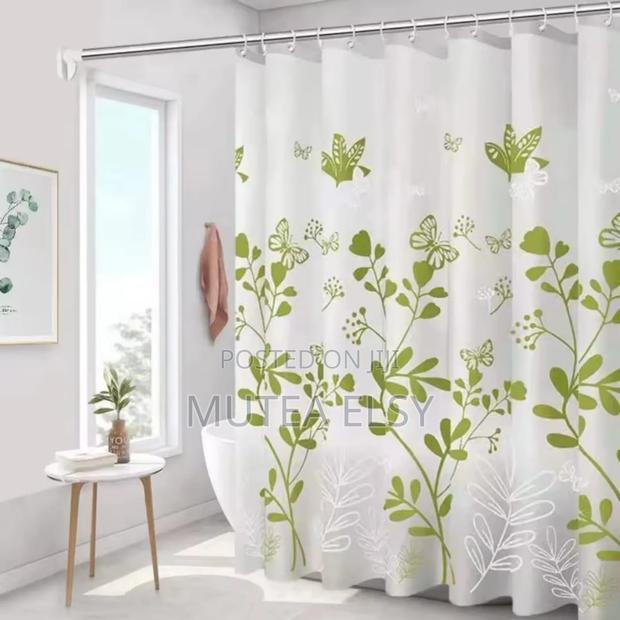 Executive Multicoloured Shower Curtains - thumbnail 2