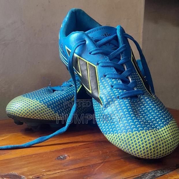 Kids Football Boots Size 37 - thumbnail 2