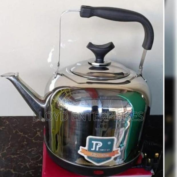 7.5litres Whistling Kettle -Electric - main view