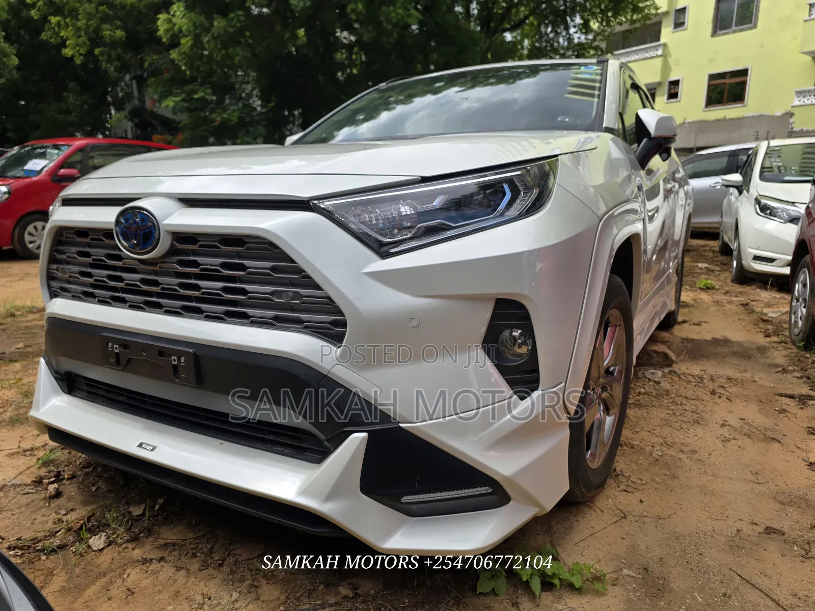 Toyota RAV4 Hybrid 2020 White