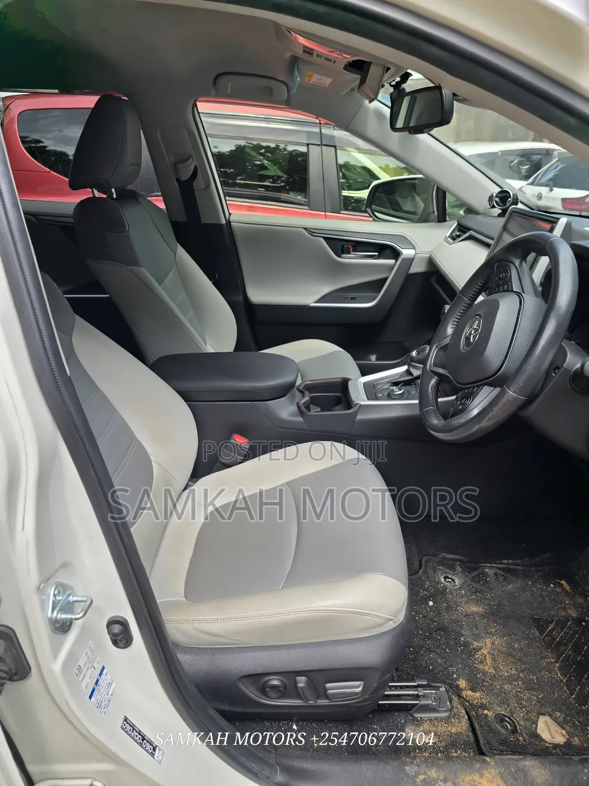 Toyota RAV4 Hybrid 2020 White