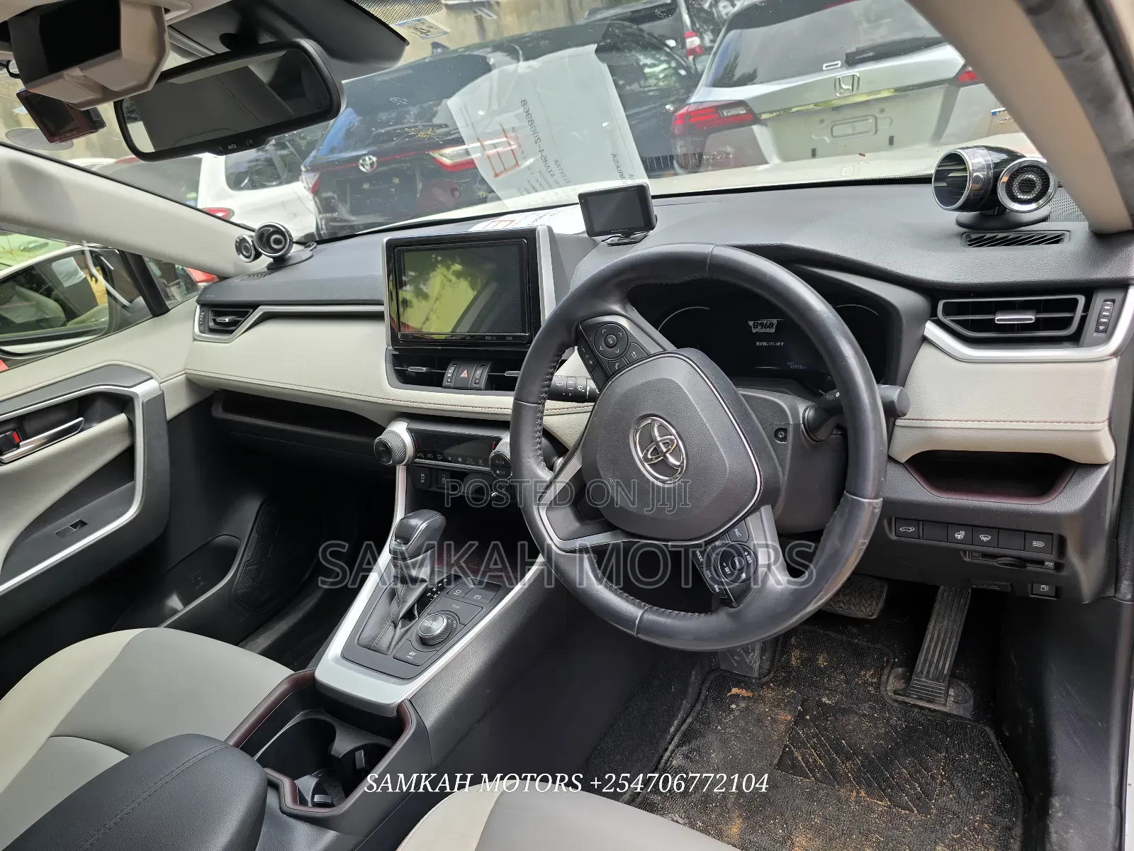 Toyota RAV4 Hybrid 2020 White