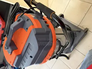 High Quality Vacuum Cleaner (70l)