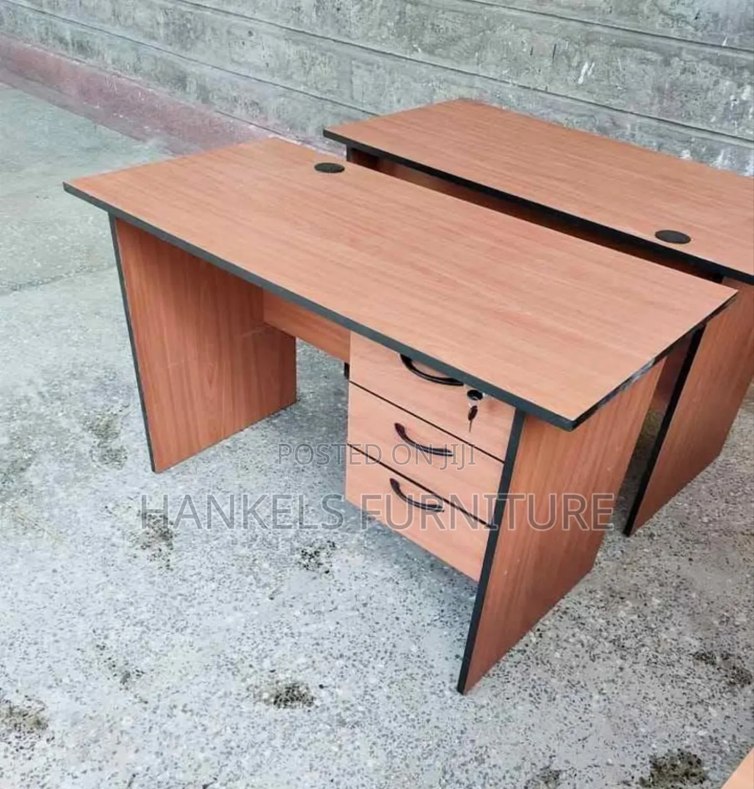 Everyday Study Desk – Reliable for Work