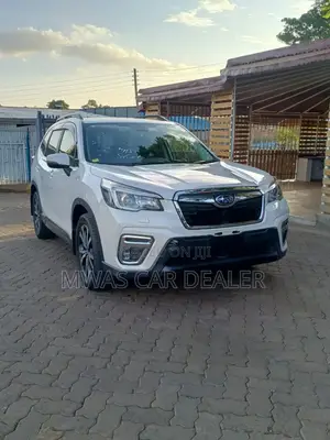 Subaru Forester 2018 White