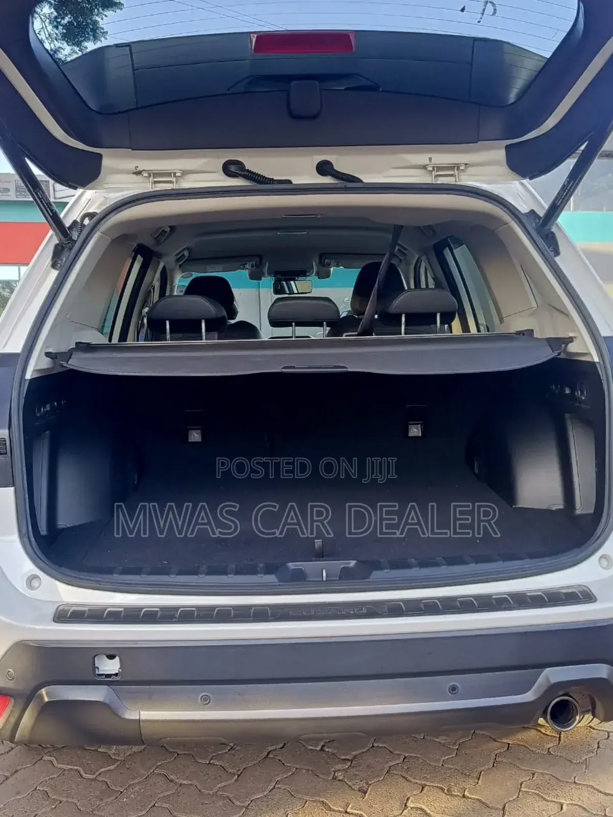 Subaru Forester 2018 White