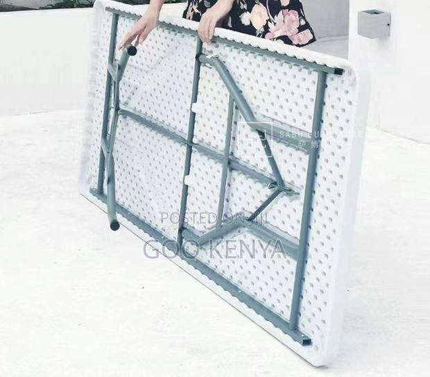 Home Table; High-Load Capacity Commercial Rectangular Folding Table - thumbnail 5