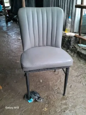 Leather Metallic Upholstered Restaurant Chairs