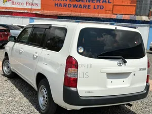 Toyota Probox 1.5 DX Comfort 2WD 2018 White
