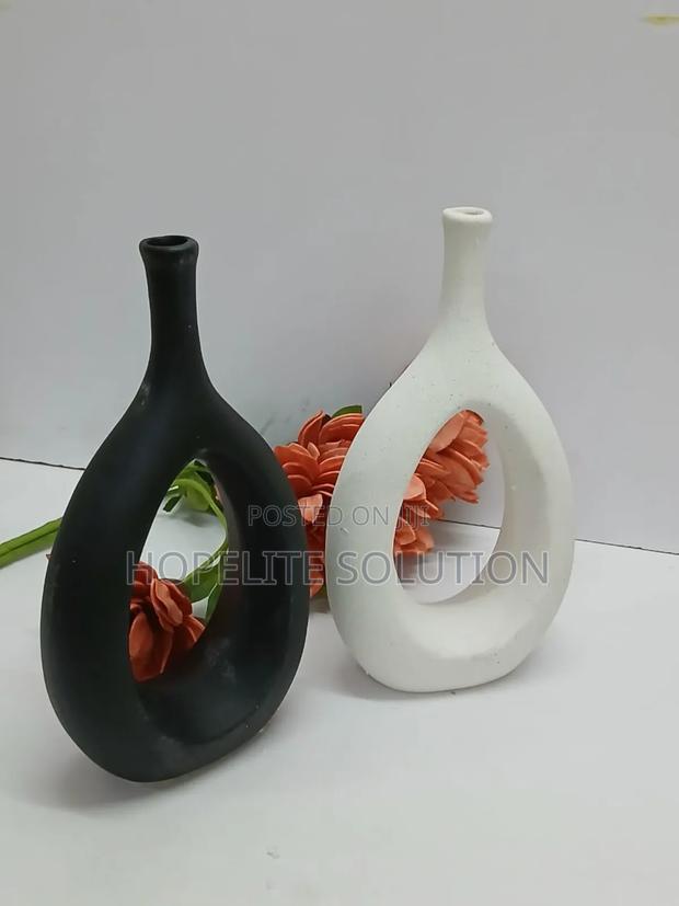 Nordic Doughnut Vase, Long Cork Shape Vase Concrete Ceramic Fire - thumbnail 4