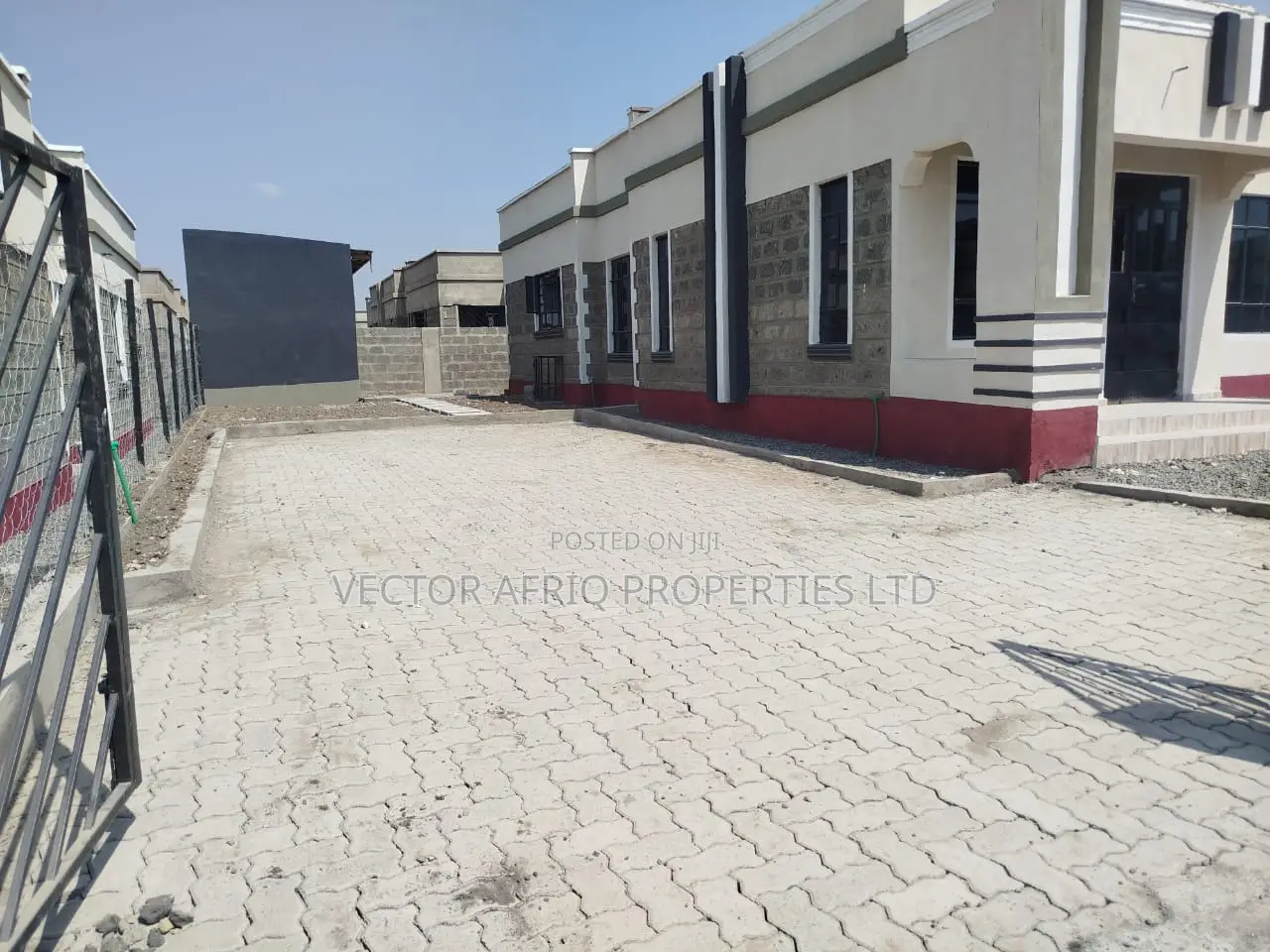 3bdrm Bungalow in Acacia, Kitengela for sale