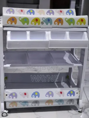 Baby Bathing Station/Bathstand