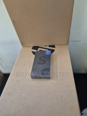 New Samsung Galaxy S22 5G 128 GB Black