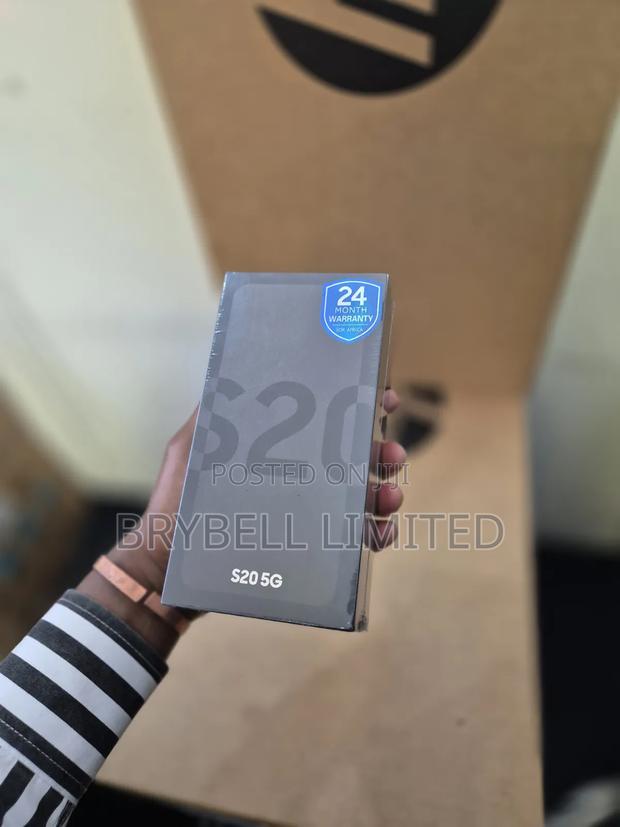 New Samsung Galaxy S20 128 GB Blue - main view