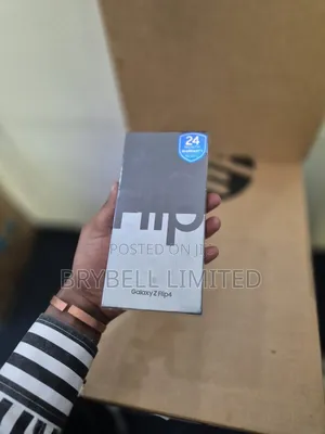 New Samsung Galaxy Z Flip4 256 GB Blue