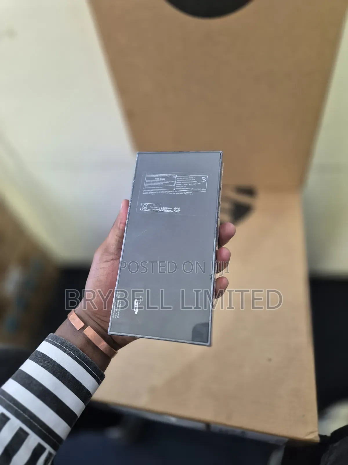 New Samsung Galaxy Z Flip3 5G 128 GB Black