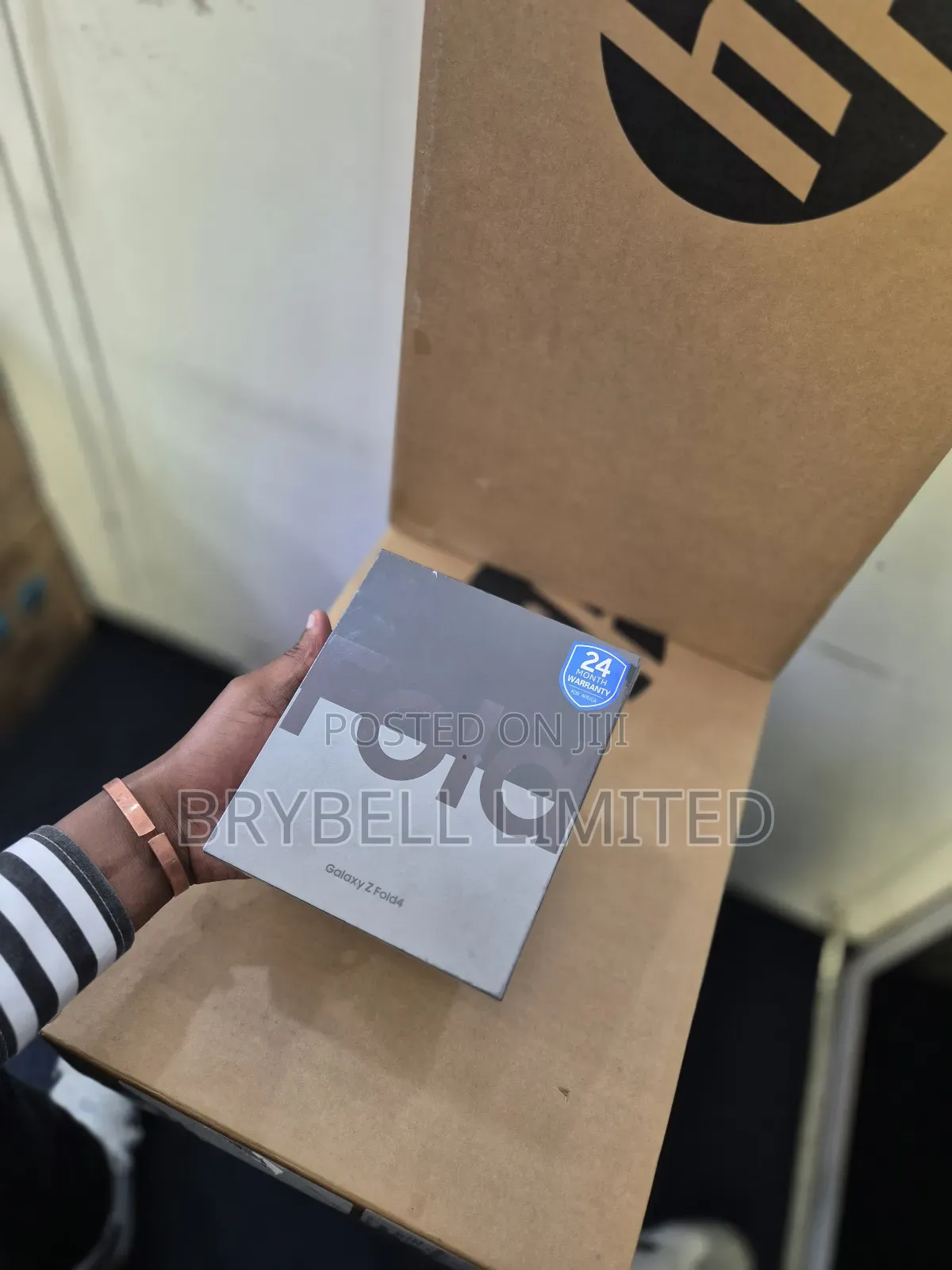 New Samsung Galaxy Z Fold4 512 GB Black