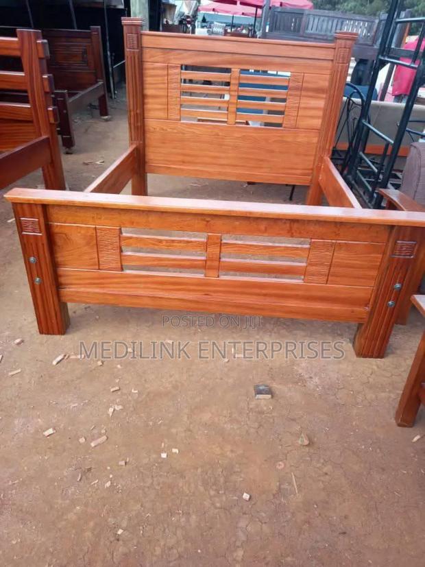 Mahogany Vanish 5*6 Beds(Queen Size) - thumbnail 2
