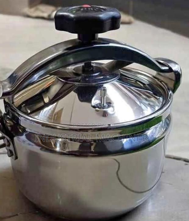 Pressure Cooker 5liters - main view
