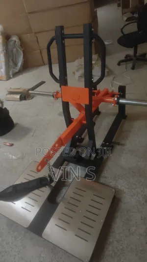 Belt Squat Machine, Bèlt Squàt Machinê