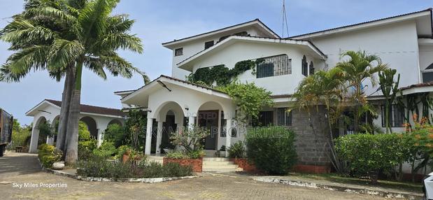 7bdrm Villa in Kilua, Shanzu for sale - thumbnail 2