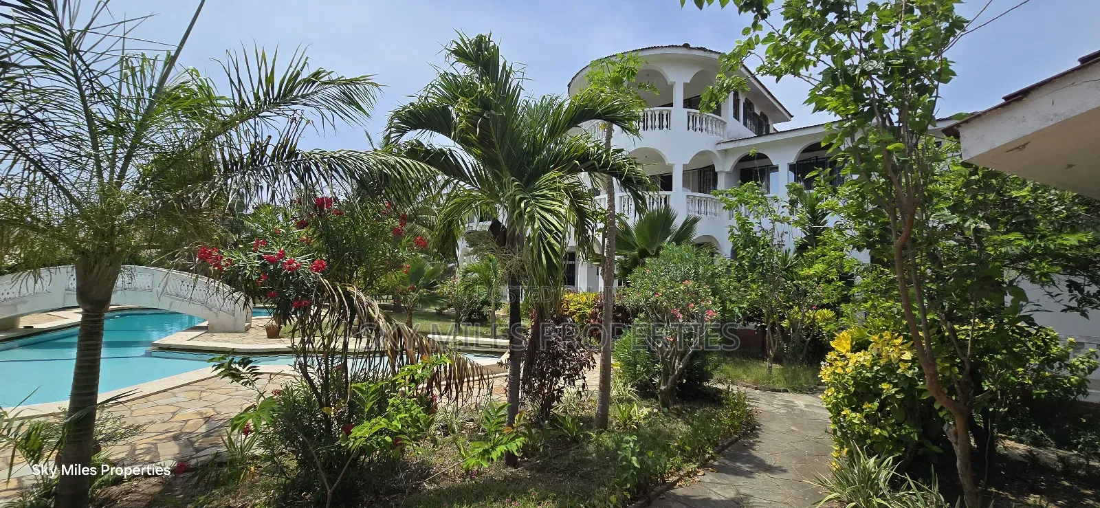 7bdrm Villa in Kilua, Shanzu for sale