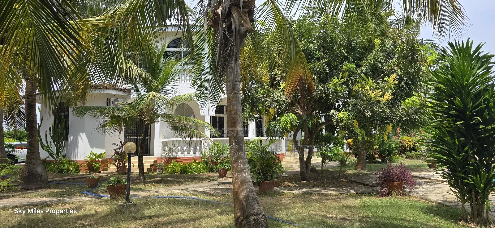 7bdrm Villa in Kilua, Shanzu for sale