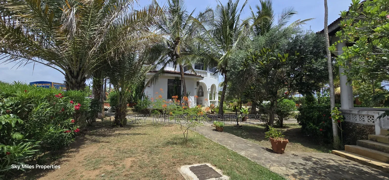 7bdrm Villa in Kilua, Shanzu for sale