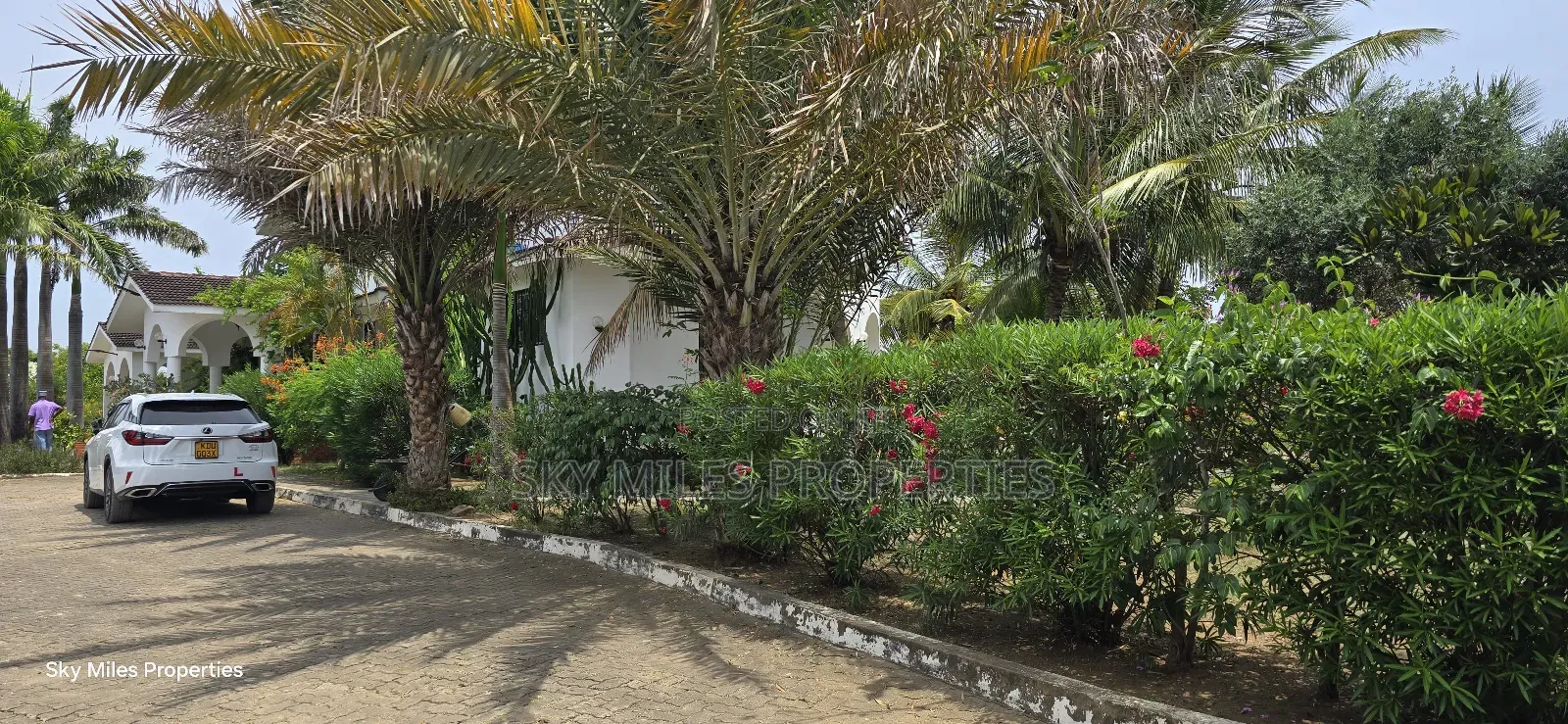 7bdrm Villa in Kilua, Shanzu for sale