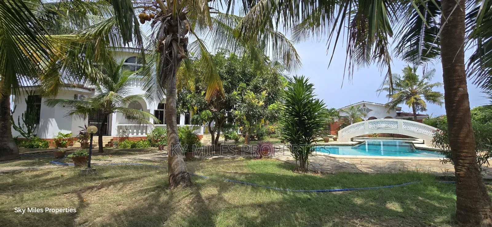 7bdrm Villa in Kilua, Shanzu for sale